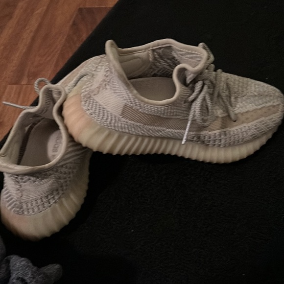 Authentic Yeezys! - Picture 5 of 8